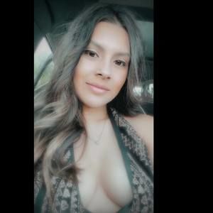 Meet your Posher, Gloria